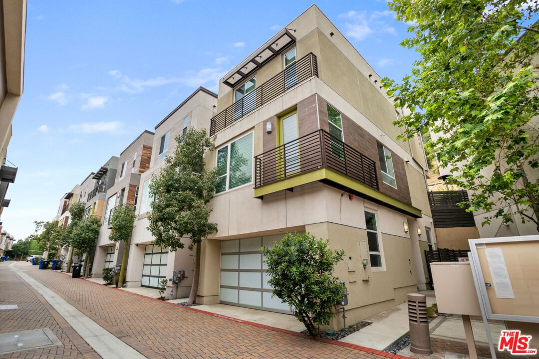 Wright photo 29