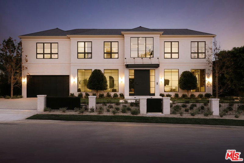 260 Homewood Rd