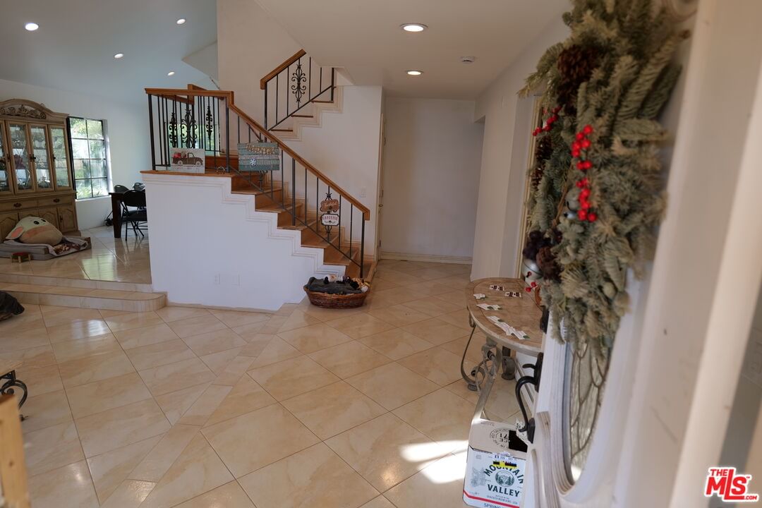 Flintridge photo 11