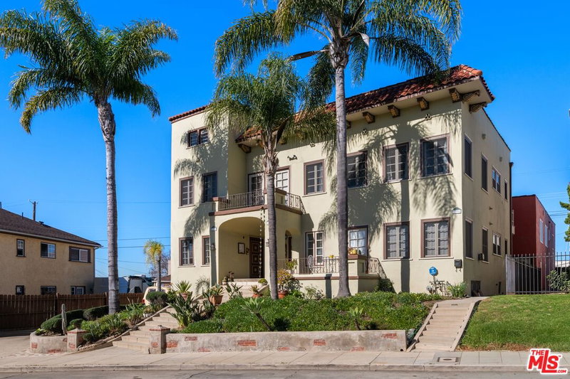 2331 Lucerne Ave