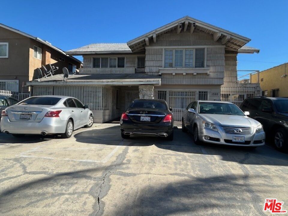 Crenshaw photo 3