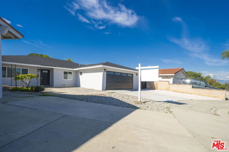 2663 Cedric Pl