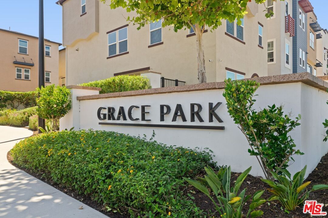 Daniel Freeman photo 22