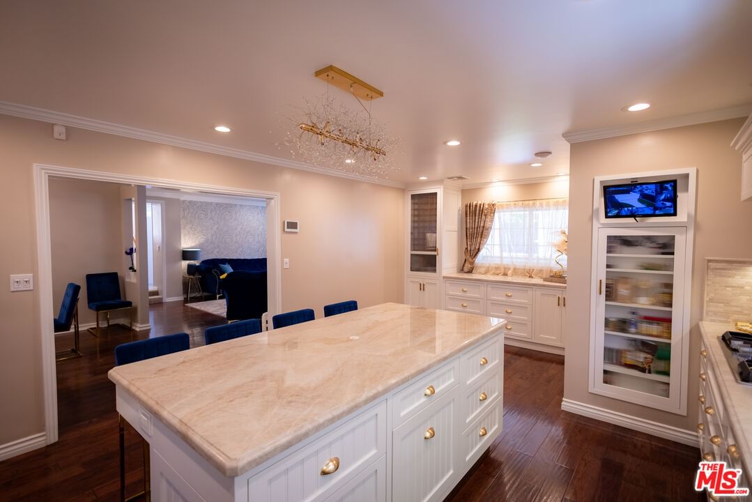 Radford photo 55