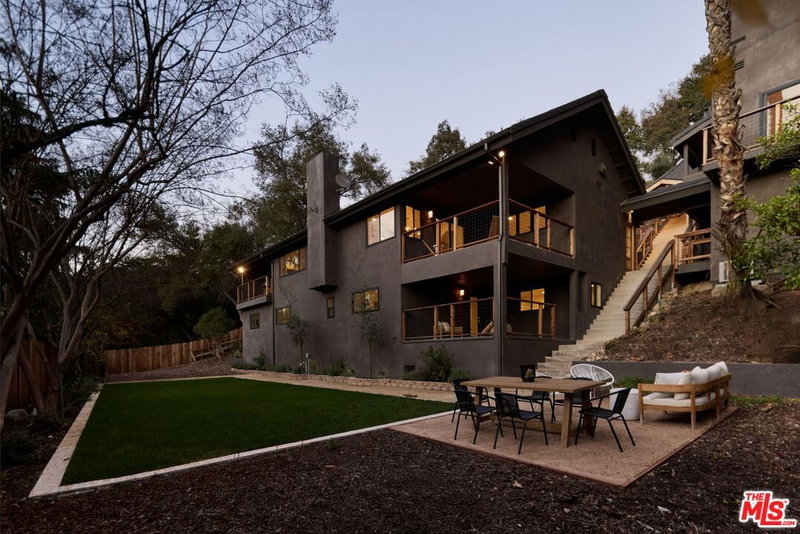 521 Fremont Dr