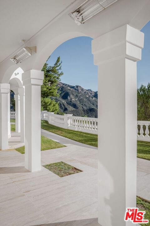 Mulholland photo 15