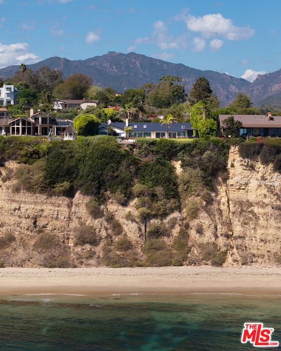 Cliffside photo 6