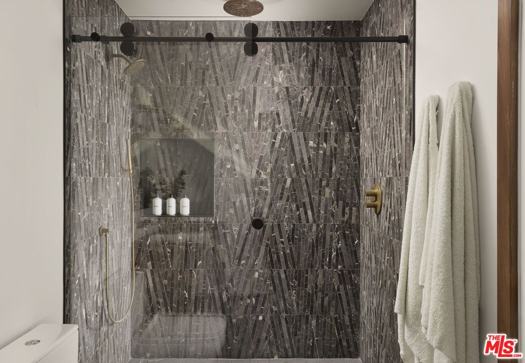Gramercy photo 20