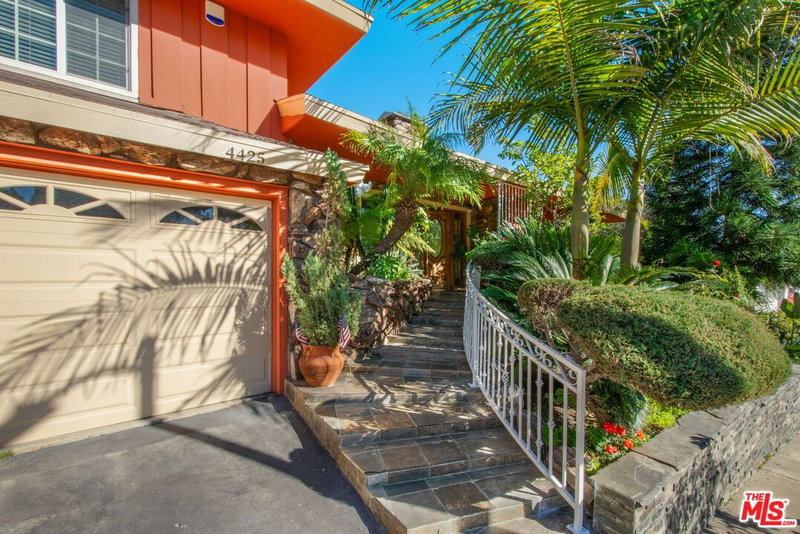 4425 Don Miguel Dr
