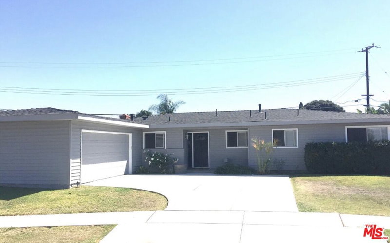895 Sonora Rd