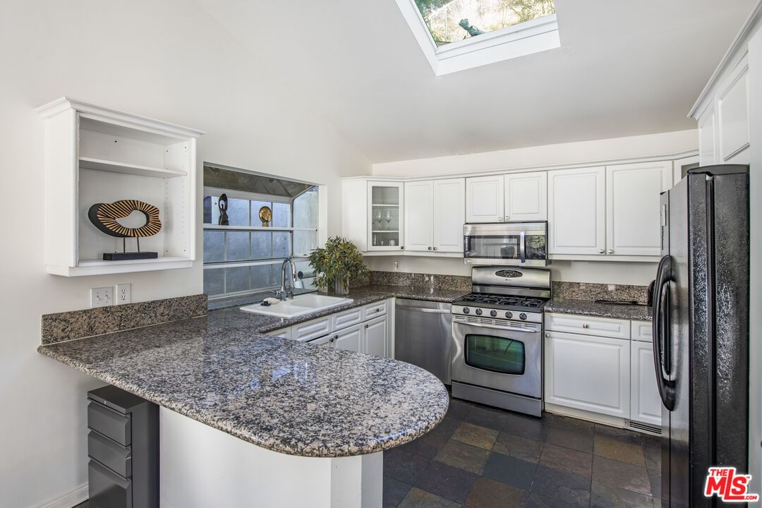 Willow Glen photo 8