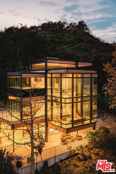 2315 Live Oak Meadows Rd