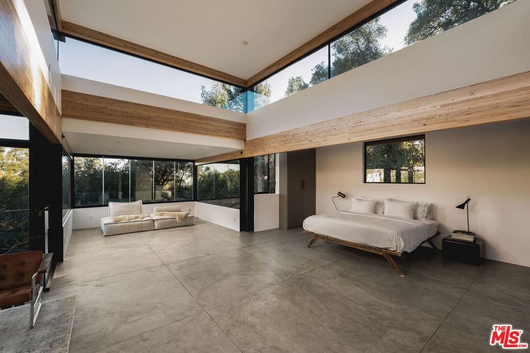 Live Oak Meadows photo 20