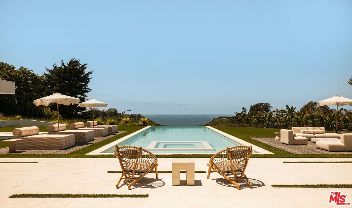 Dume photo 8
