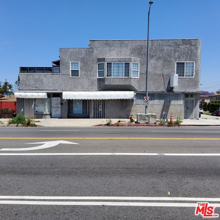 3201 Florence Ave