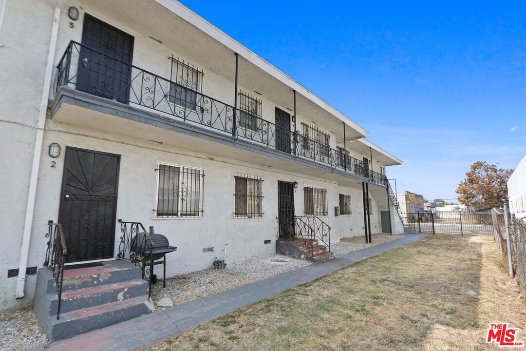 Western photo 8