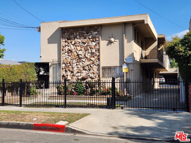 216 Inglewood Ave