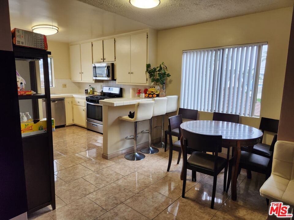 Inglewood photo 11
