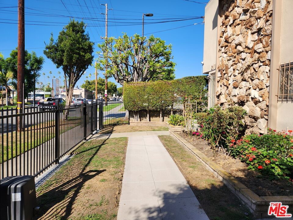 Inglewood photo 16