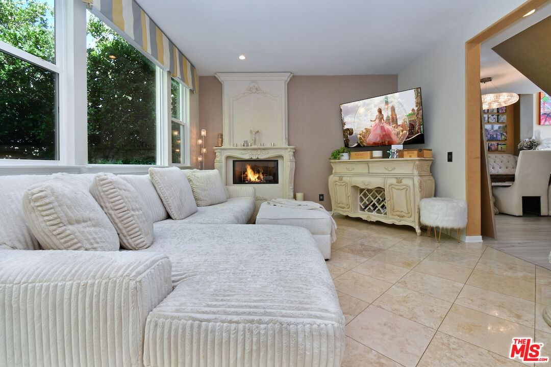 El Encanto photo 19