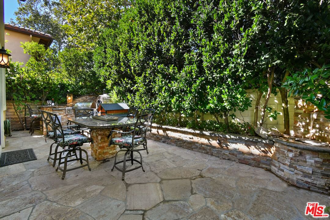 El Encanto photo 44
