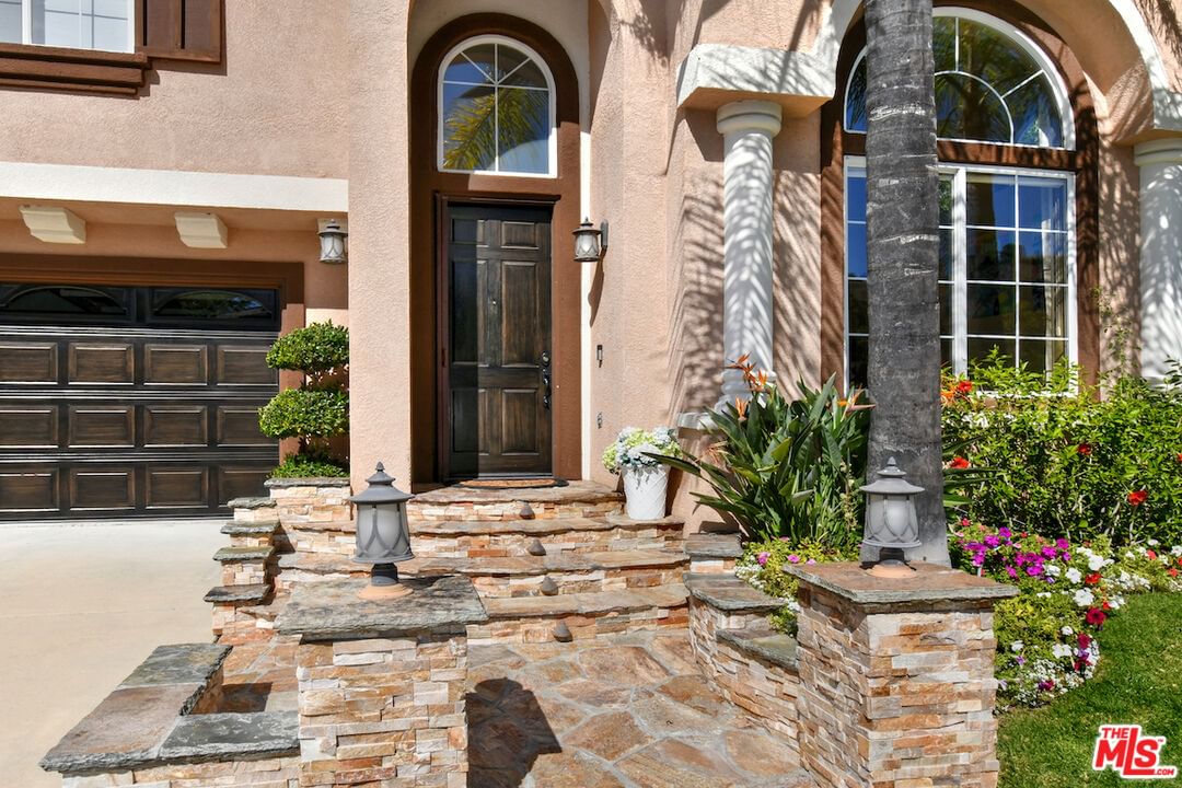 El Encanto photo 5