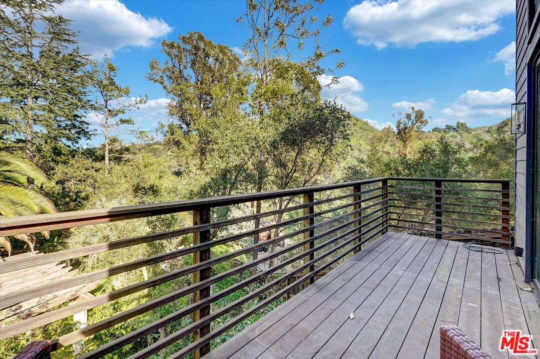 Valley View Dr photo 36