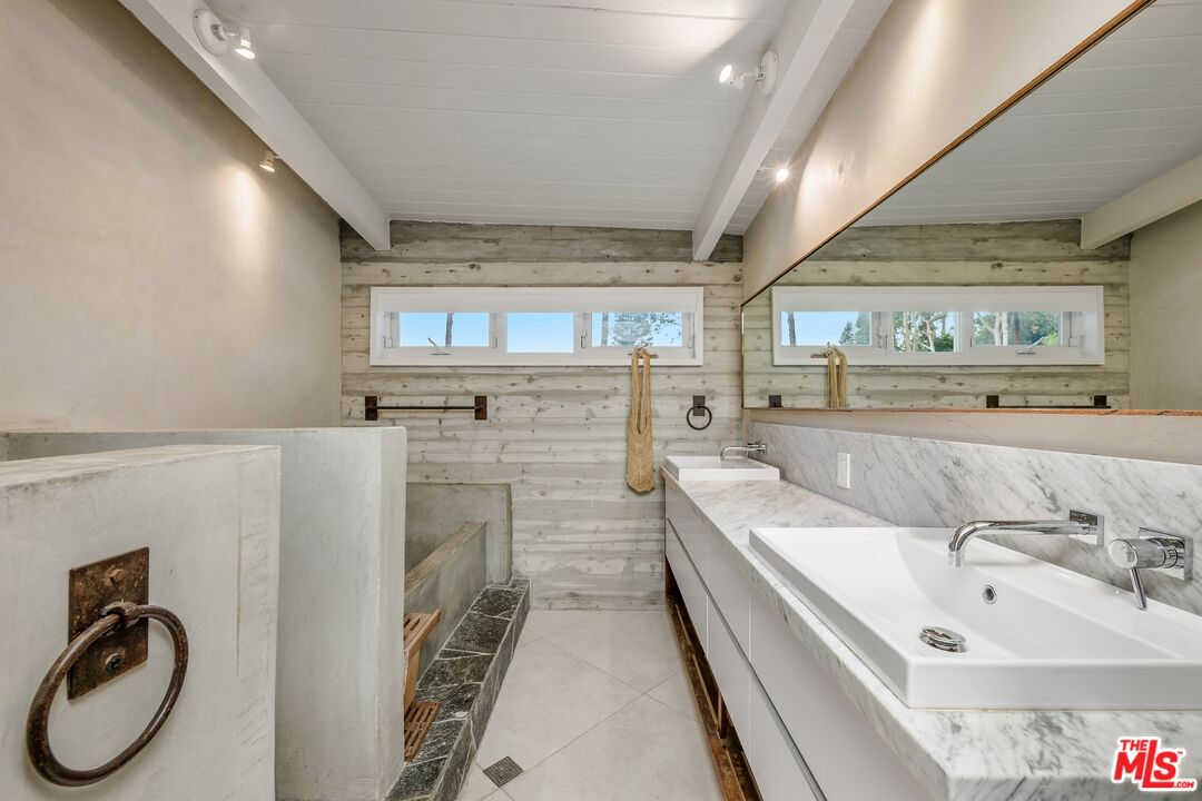Franklin Canyon photo 16