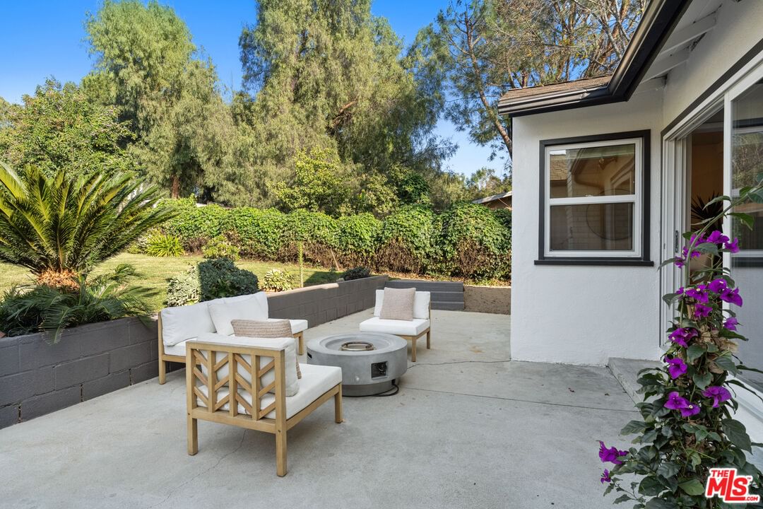 Foothill photo 19