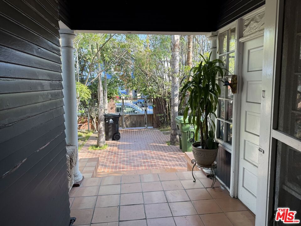 Bonnie Brae photo 16