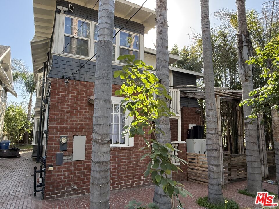Bonnie Brae photo 18