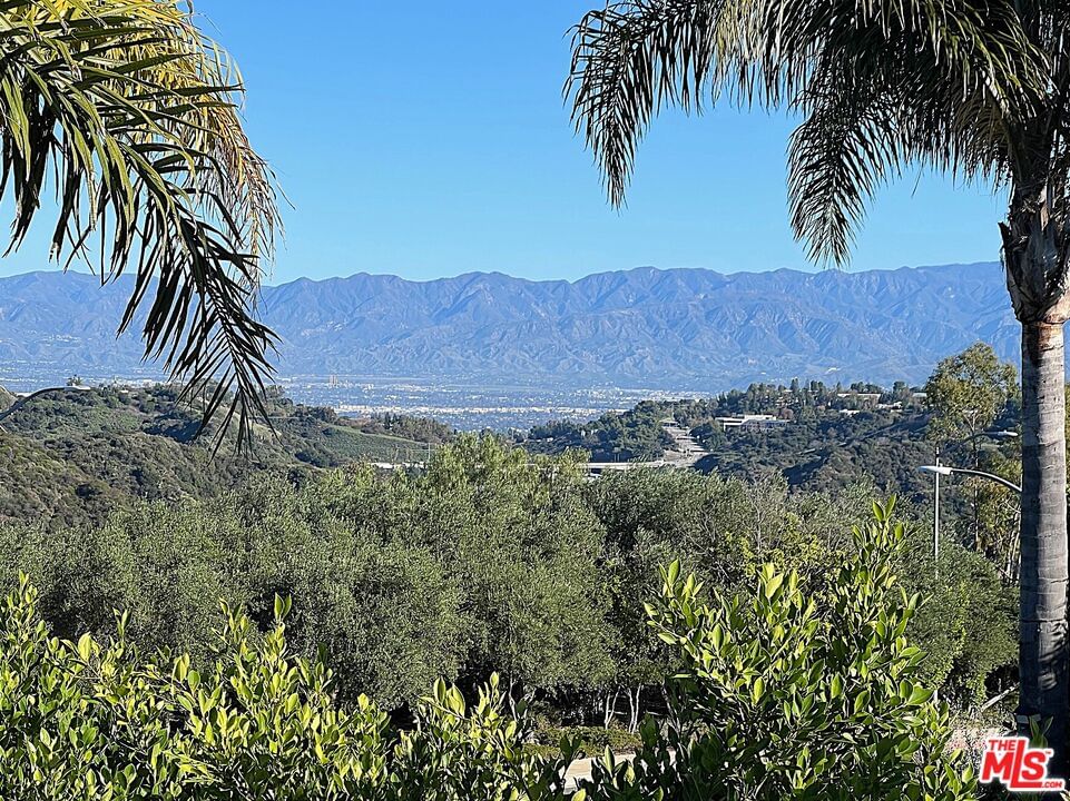 Promontory photo 27