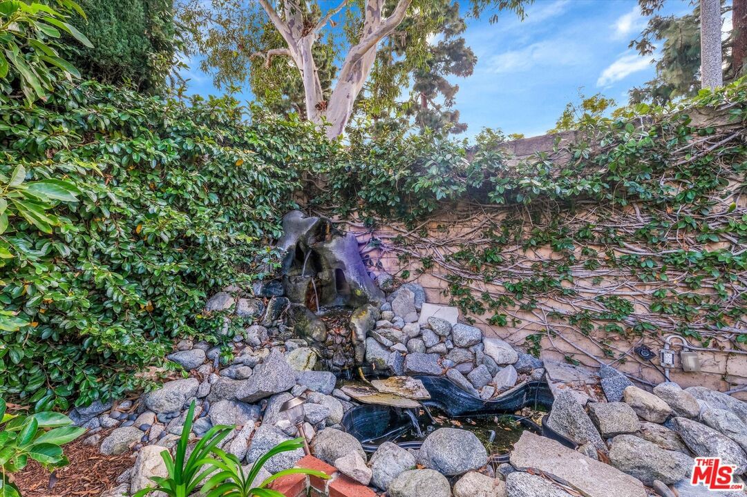 Bubbling View photo 48