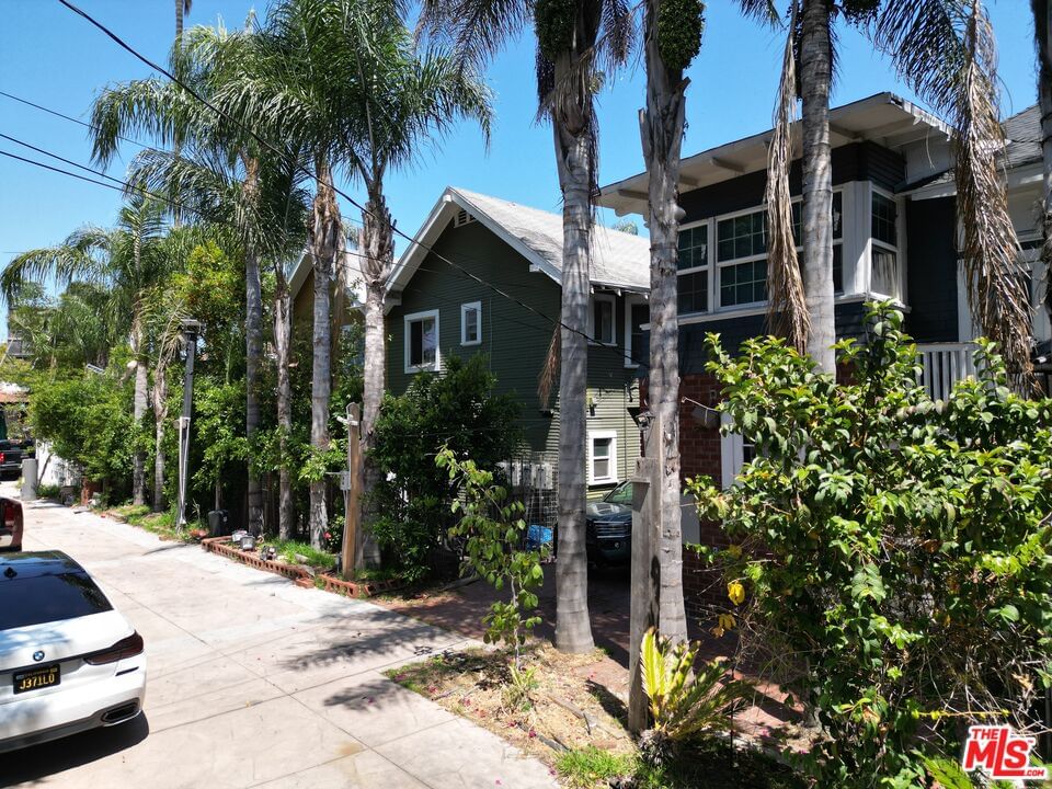 Bonnie Brae photo 16