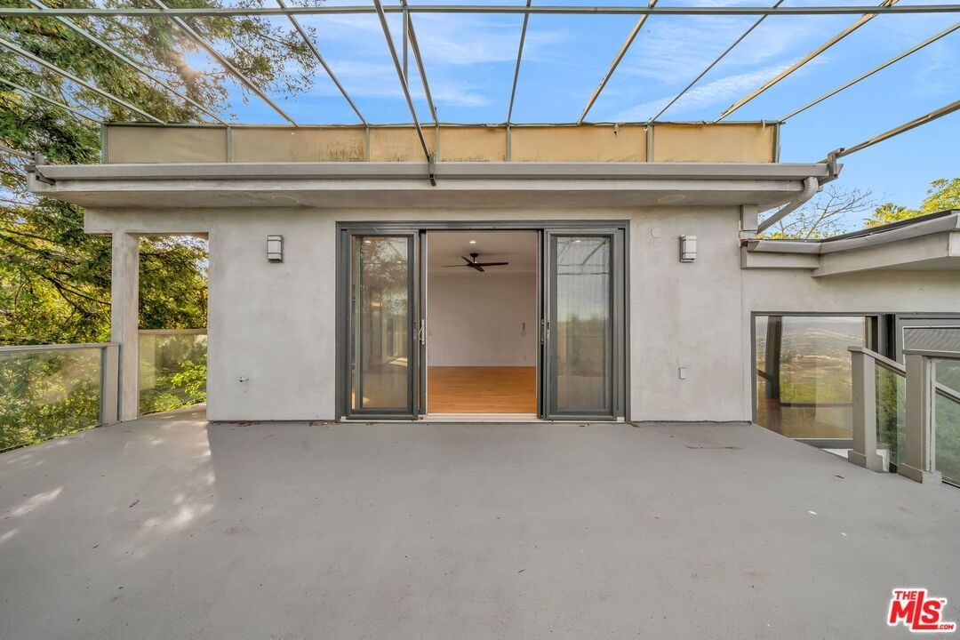 Mulholland photo 29