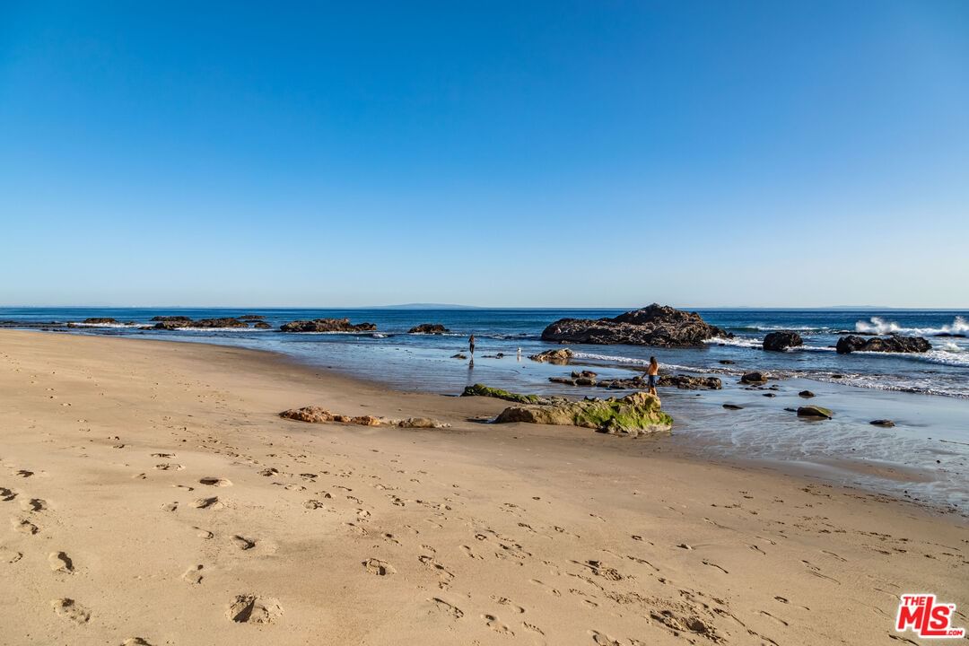 Malibu photo 11