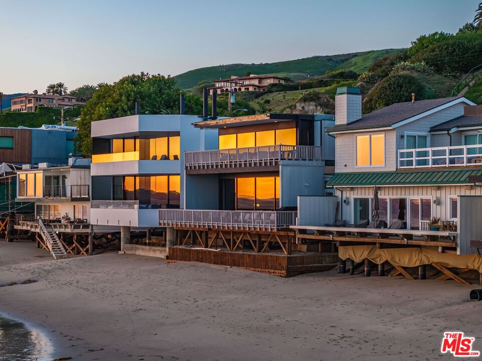 Malibu photo 63
