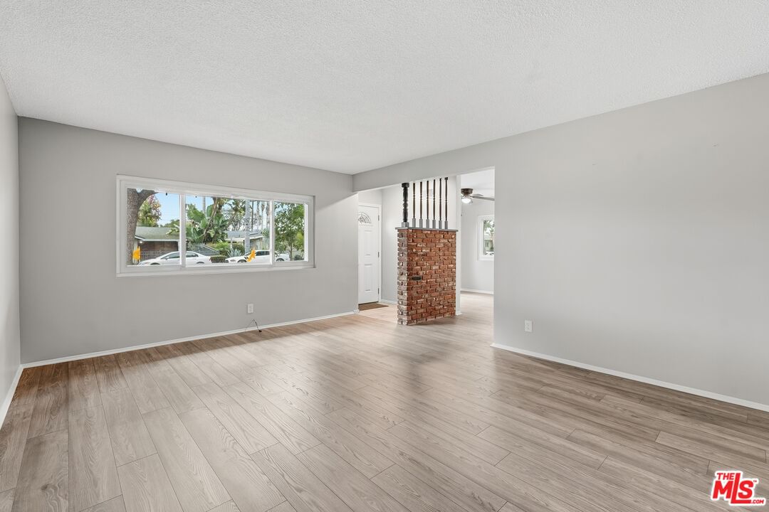 Pine photo 9