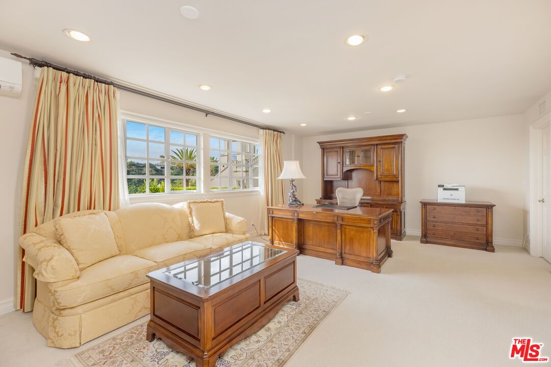 Bel Air photo 28