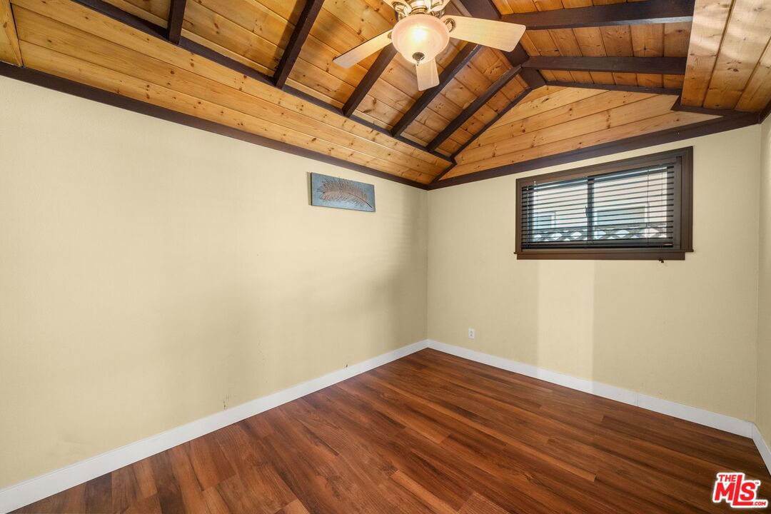 Cerritos photo 29