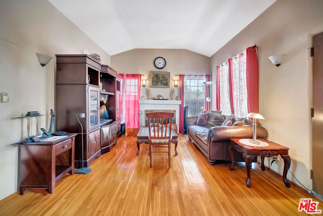 Spaulding photo 28