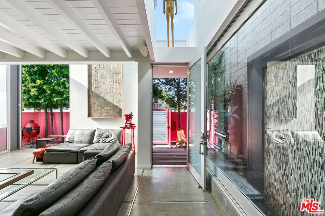 Abbot Kinney photo 12