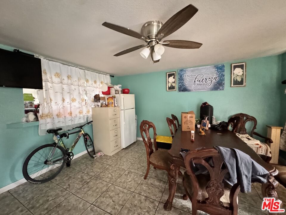 Alvarado photo 11