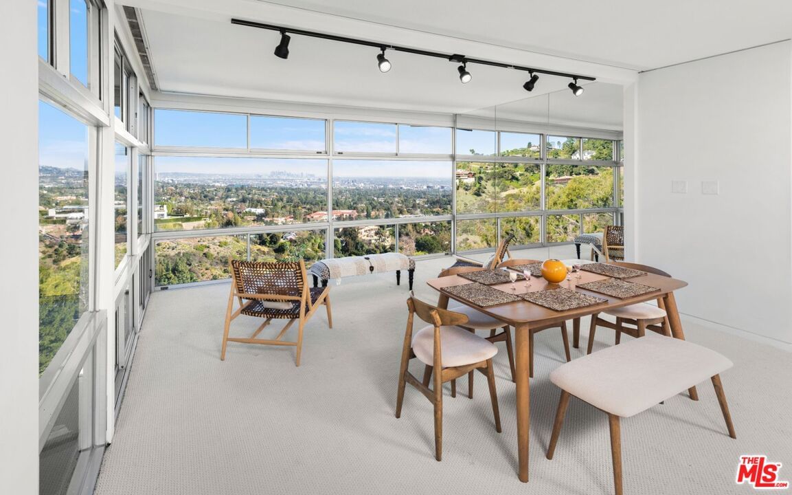 Bel Air photo 19