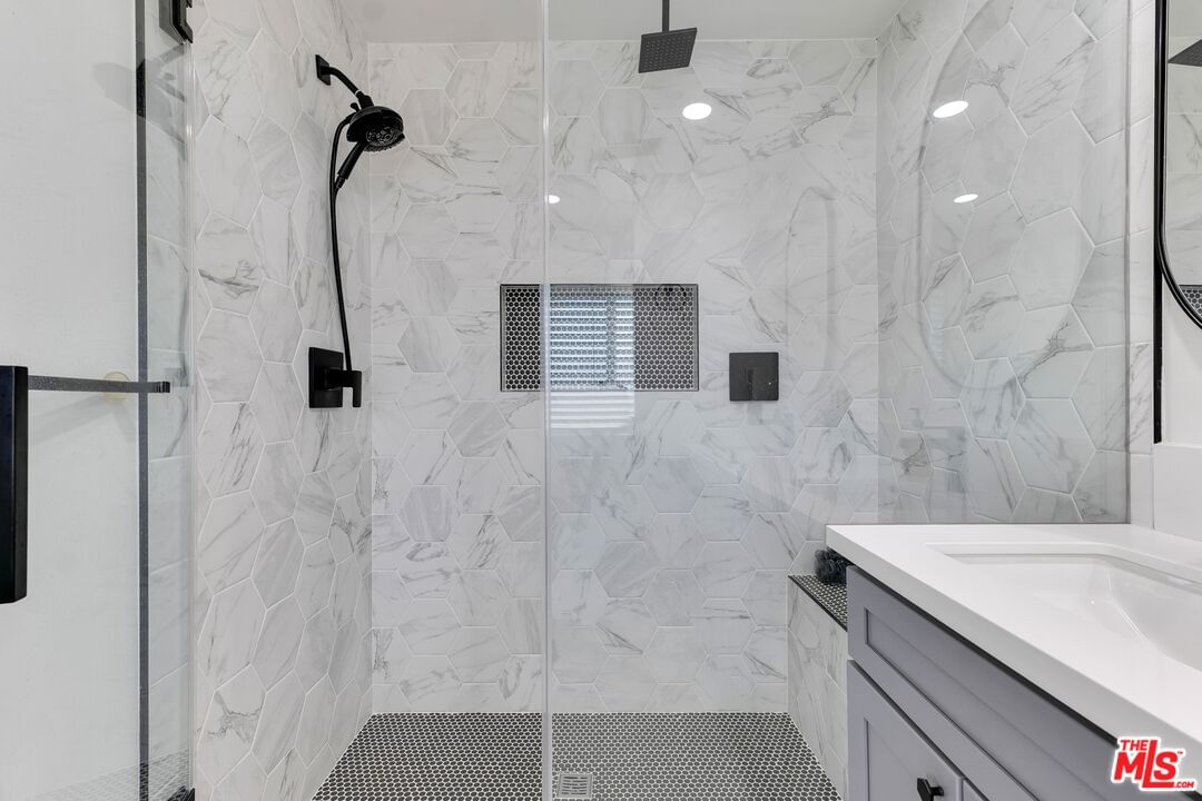 Oak Cliff photo 23