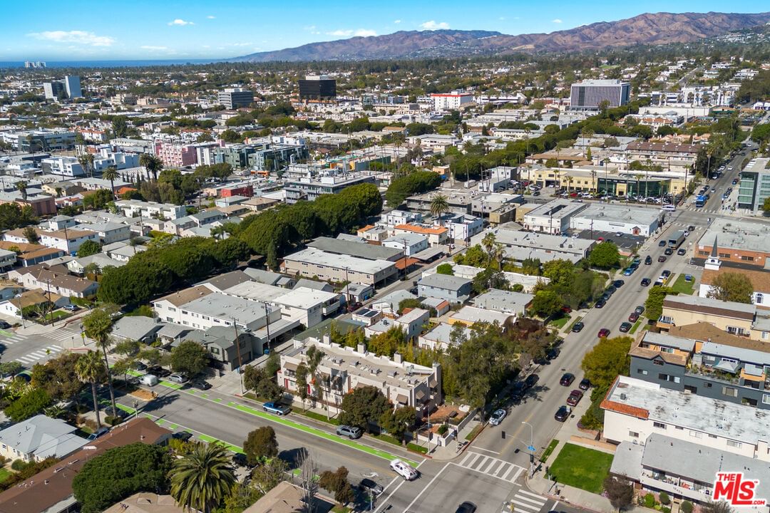 Centinela photo 19