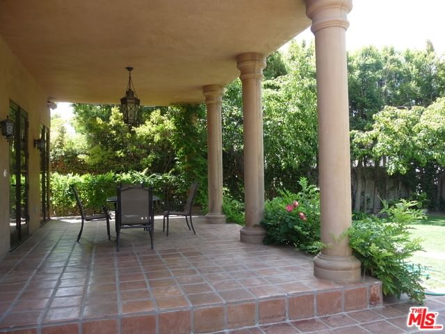 Foothill photo 35