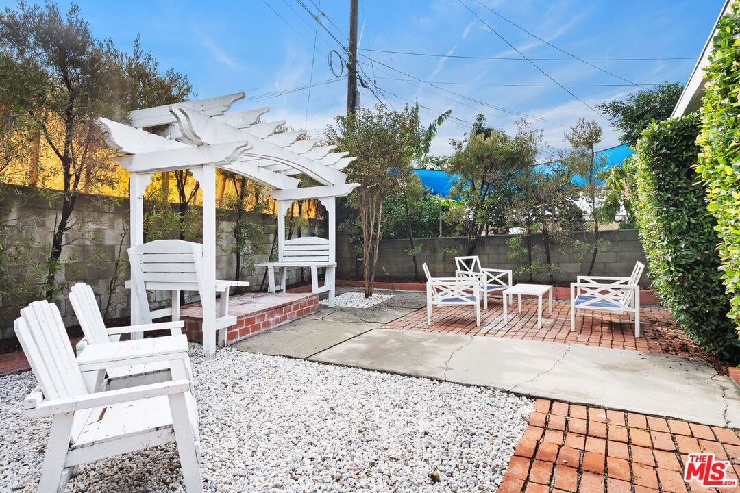 City Terrace photo 32