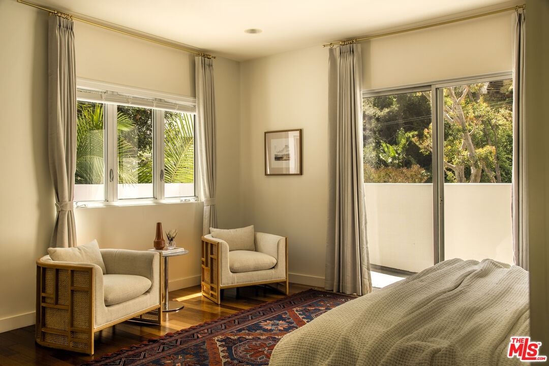 Curson photo 15