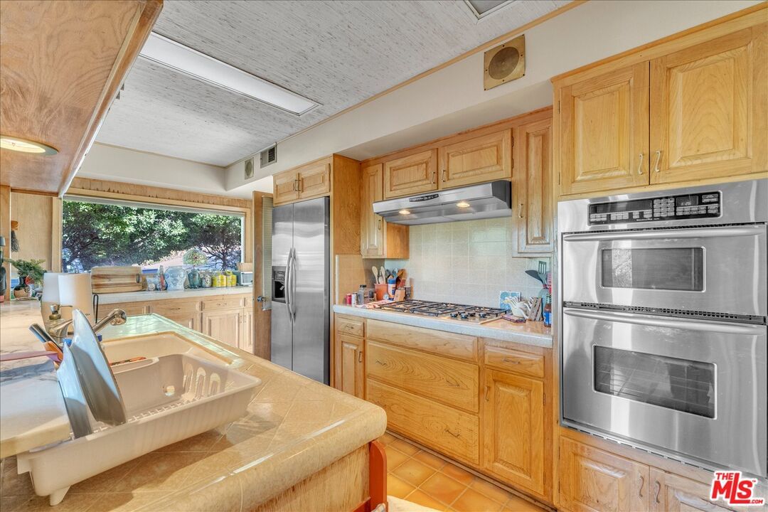 Blairwood photo 17